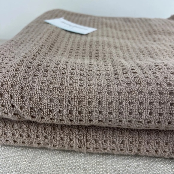 Tommy Bahama Bath Towel Set Northern Pacific II Brown Textured 4 Piece Set NEW - Picture 11 of 11